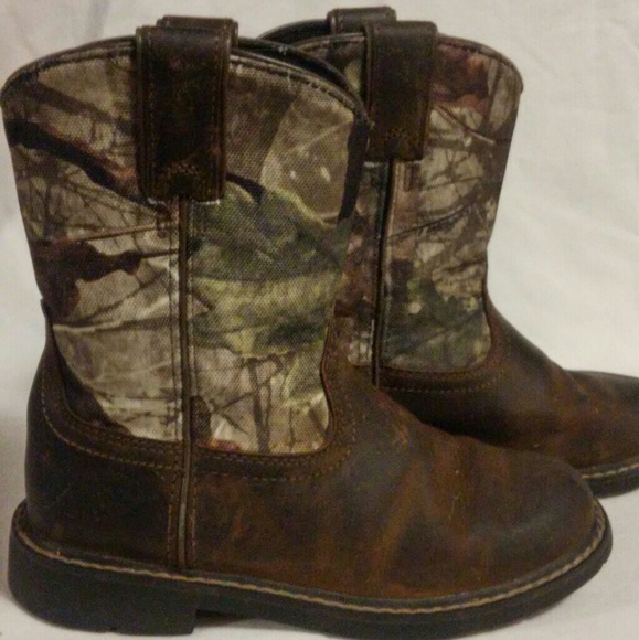 ariat hunting shoes